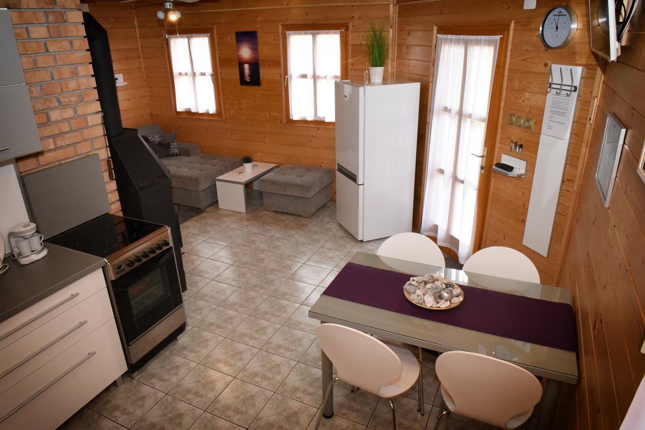 Vila Velence Korzo Pihenohaz Kapolnasnyek Exteriér fotografie